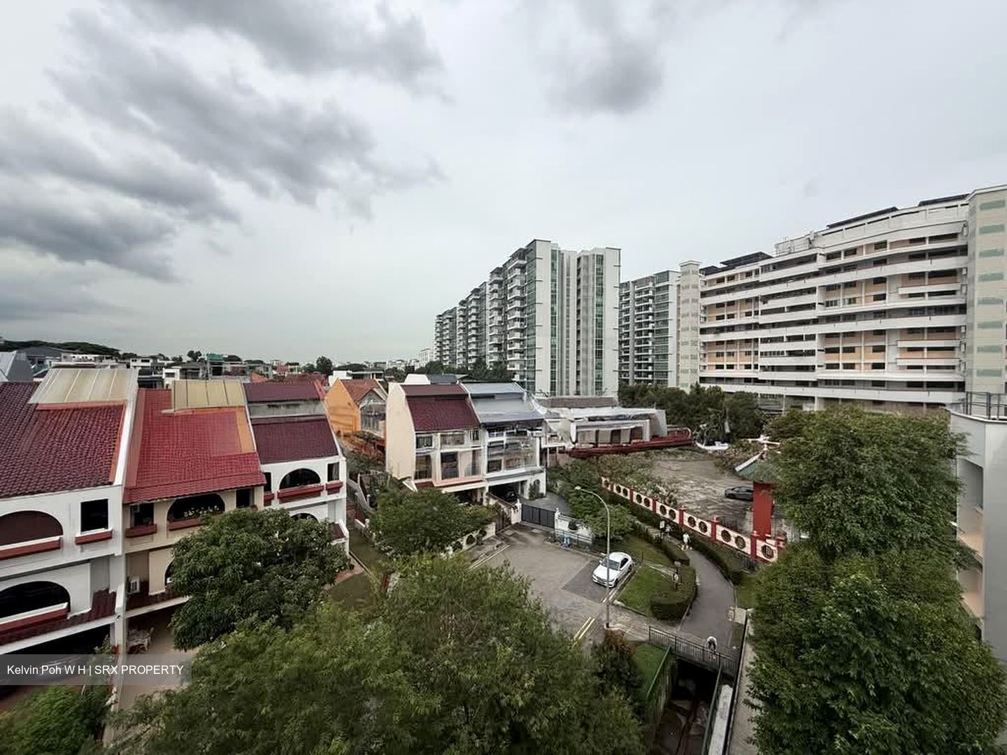 Charlton Park (D19), Terrace #562635981